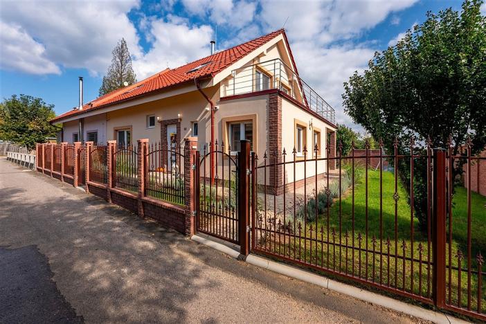 Prodej rodinného domu, Mikulov, Dukelská, 170 m2