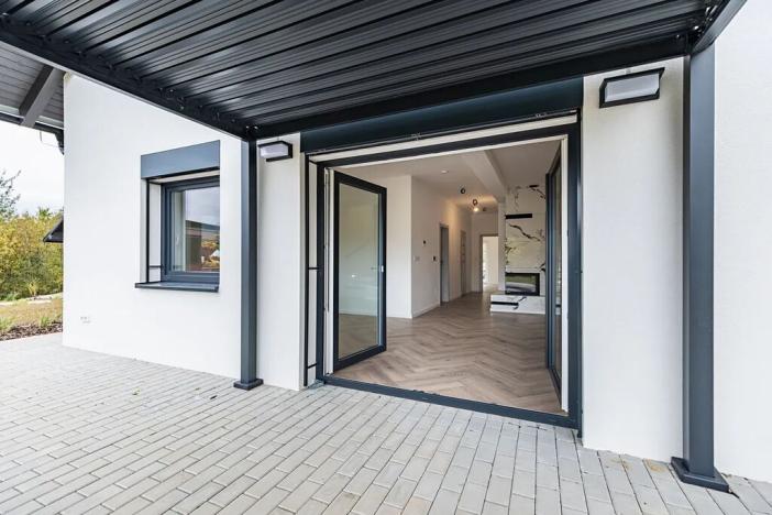 Prodej rodinného domu, Heřmanice, 190 m2