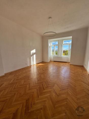 Pronájem bytu 2+1, Praha - Vršovice, Estonská, 77 m2