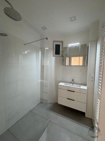 Pronájem bytu 2+1, Praha - Vršovice, Estonská, 77 m2