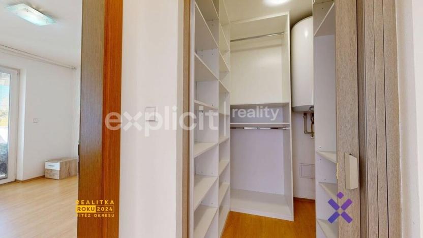 Pronájem bytu 2+kk, Kroměříž, Nitranská, 69 m2