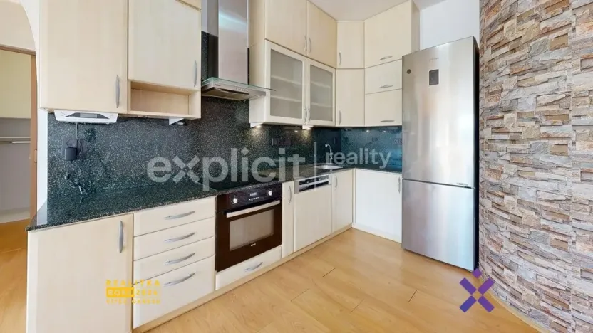 Pronájem bytu 2+kk, Kroměříž, Nitranská, 69 m2