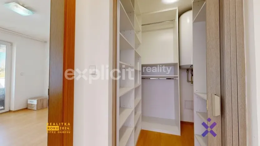 Pronájem bytu 2+kk, Kroměříž, Nitranská, 69 m2