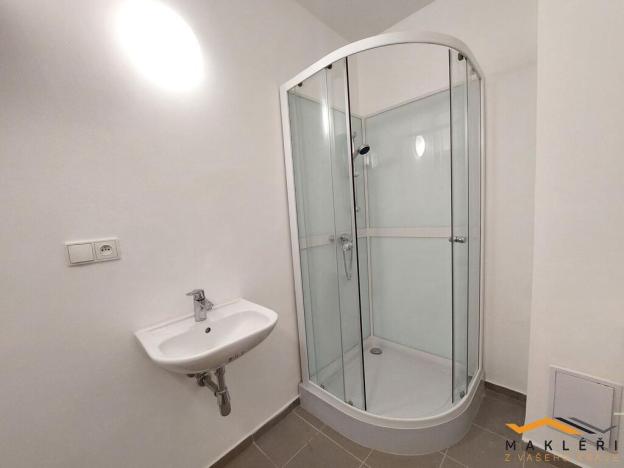 Pronájem bytu 1+kk, Třešť, Nádražní, 30 m2