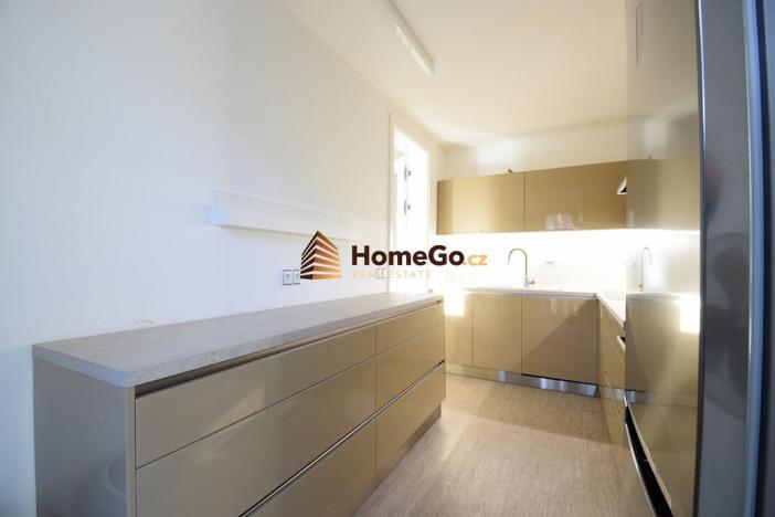 Pronájem kanceláře, Praha - Klánovice, Slavětínská, 49 m2