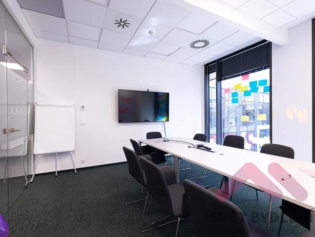 Pronájem kanceláře, Praha - Karlín, Sokolovská, 289 m2