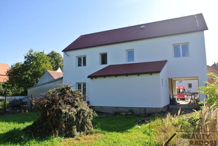 Pronájem bytu 3+kk, Ledenice, Náměstí, 71 m2