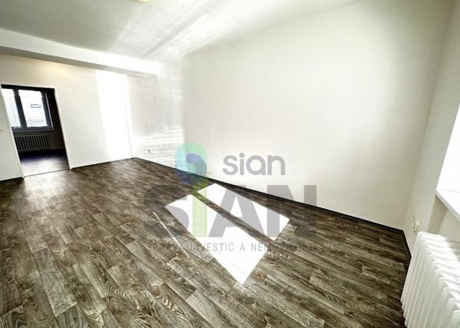 Pronájem bytu 2+1, Ostrava - Mariánské Hory, Kravařská, 56 m2