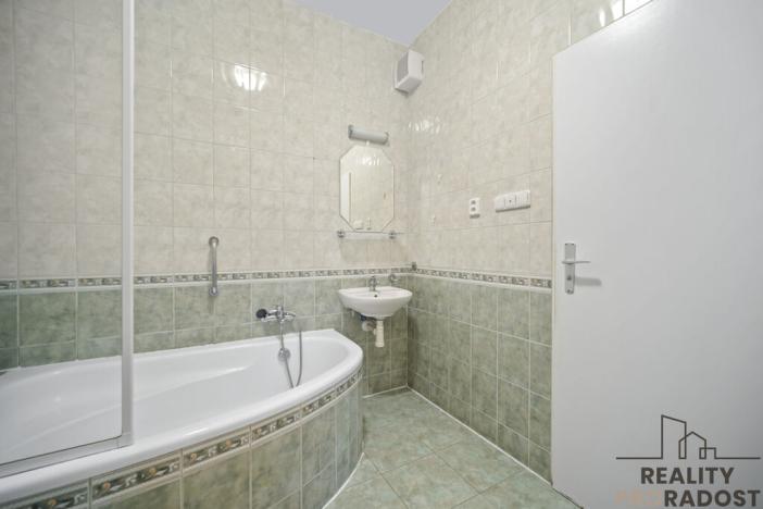 Pronájem bytu 2+kk, Přelouč, Jana Dítěte, 55 m2