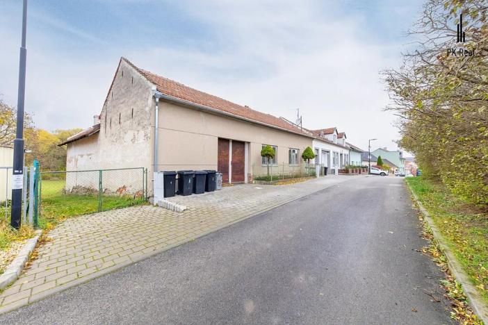 Prodej pozemku pro bydlení, Šlapanice, 3860 m2