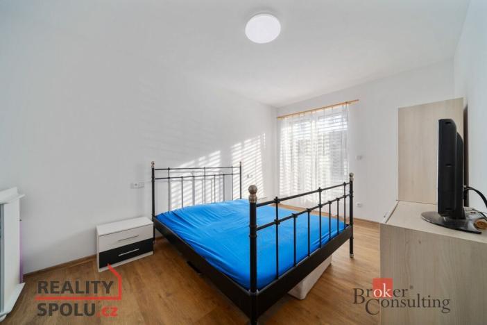 Pronájem bytu 2+kk, Chlumec nad Cidlinou - Chlumec nad Cidlinou IV, Komenského, 53 m2