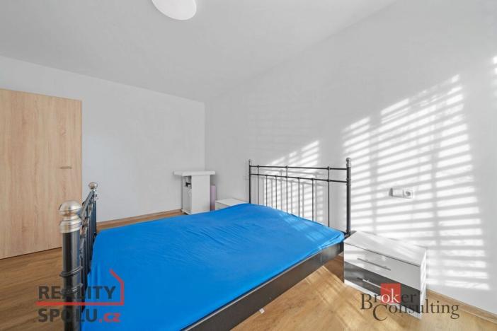 Pronájem bytu 2+kk, Chlumec nad Cidlinou - Chlumec nad Cidlinou IV, Komenského, 53 m2