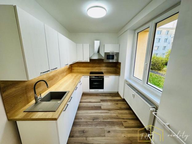 Prodej bytu 2+1, Teplice - Řetenice, Buzulucká, 56 m2