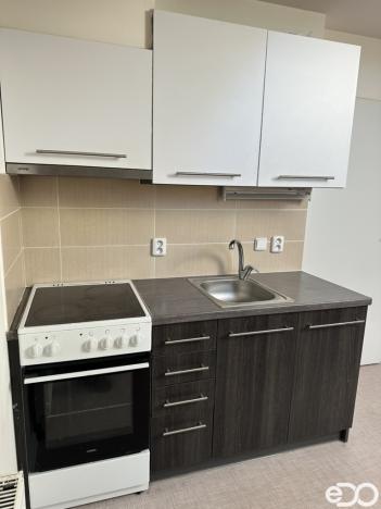 Pronájem bytu 1+kk, Trutnov, Horská, 25 m2