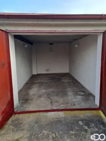 Prodej garáže, Hradec Králové, Čajkovského, 17 m2