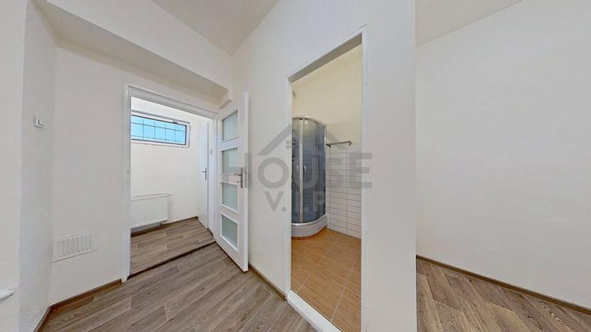 Prodej bytu 1+1, Praha - Žižkov, Husitská, 30 m2