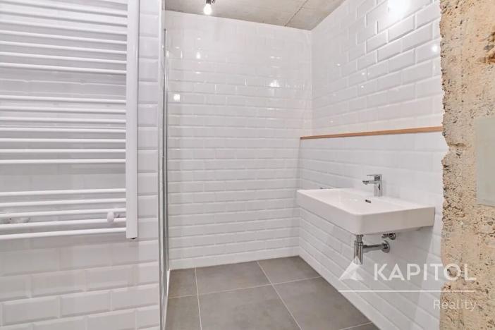 Prodej bytu 2+kk, Praha - Vysočany, Kolbenova, 77 m2