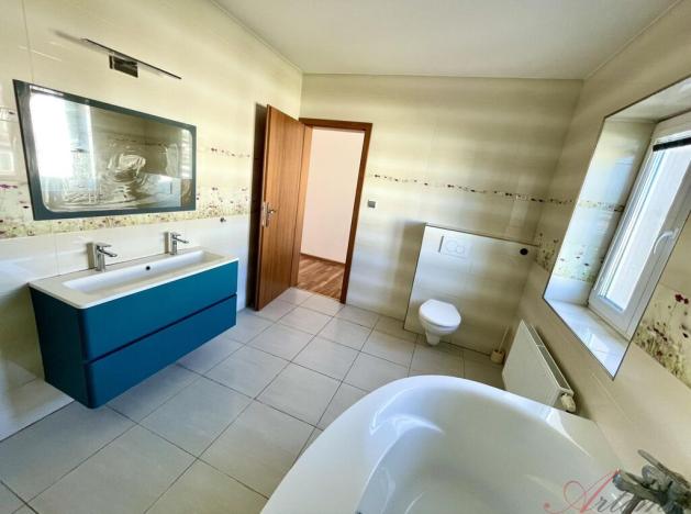 Pronájem rodinného domu, Ostrava - Hrabůvka, Moravská, 220 m2