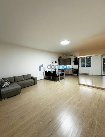 Pronájem bytu 1+kk, Praha, Březenská, 66 m2