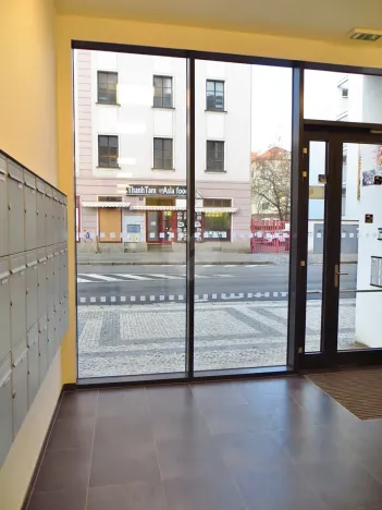 Pronájem bytu 2+kk, Praha - Holešovice, Dělnická, 64 m2