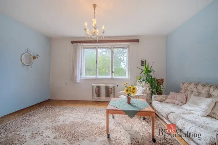 Prodej rodinného domu, Praha - Řeporyje, K Třebonicům, 240 m2