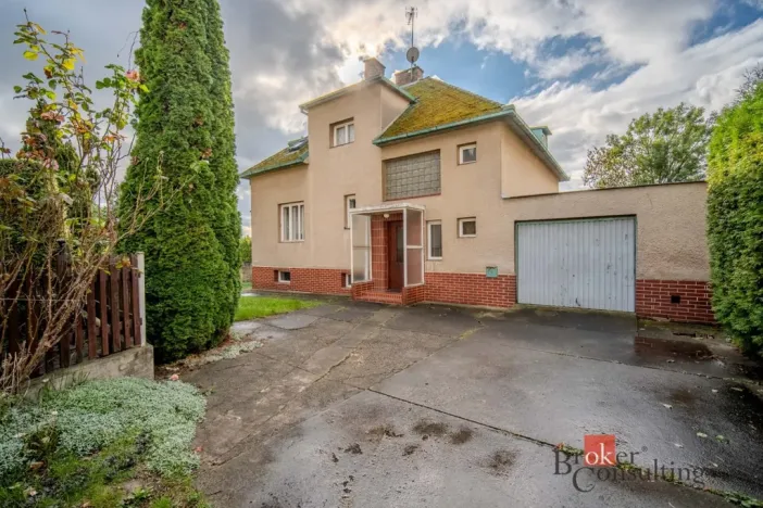 Prodej rodinného domu, Praha - Řeporyje, K Třebonicům, 240 m2