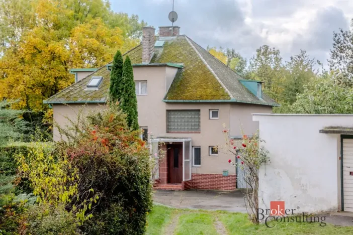 Prodej rodinného domu, Praha - Řeporyje, K Třebonicům, 240 m2