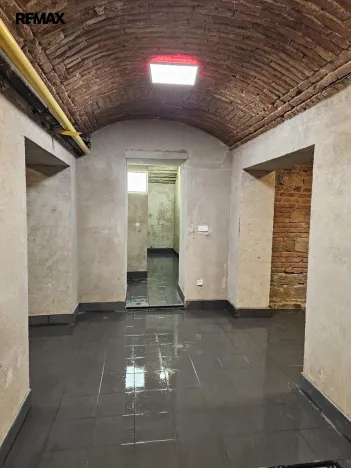 Pronájem obchodního prostoru, Praha - Žižkov, Seifertova, 110 m2