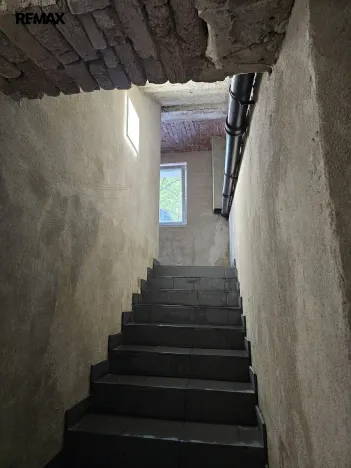 Pronájem obchodního prostoru, Praha - Žižkov, Seifertova, 110 m2