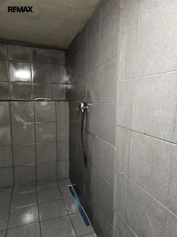 Pronájem obchodního prostoru, Praha - Žižkov, Seifertova, 110 m2