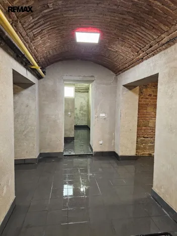 Pronájem obchodního prostoru, Praha - Žižkov, Seifertova, 110 m2