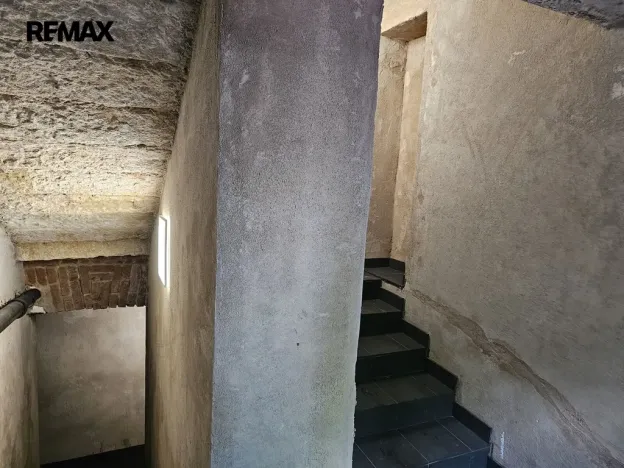 Pronájem obchodního prostoru, Praha - Žižkov, Seifertova, 110 m2