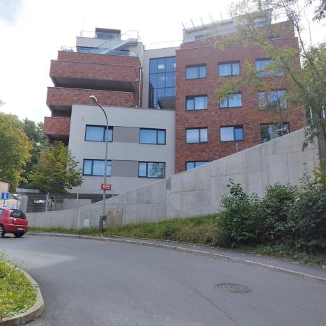 Pronájem bytu 2+kk, Praha - Smíchov, U Blaženky, 48 m2