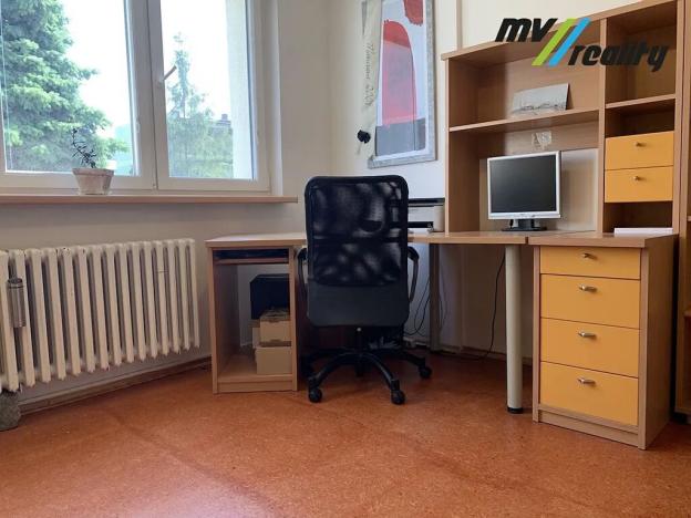 Pronájem bytu 3+1, Pečky, V Horkách, 70 m2