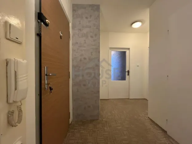 Prodej bytu 2+1, Praha - Řepy, Laudova, 42 m2