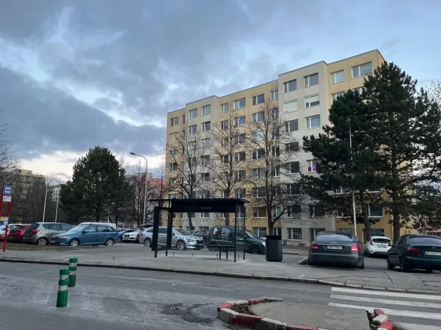 Prodej bytu 2+1, Praha - Řepy, Laudova, 42 m2