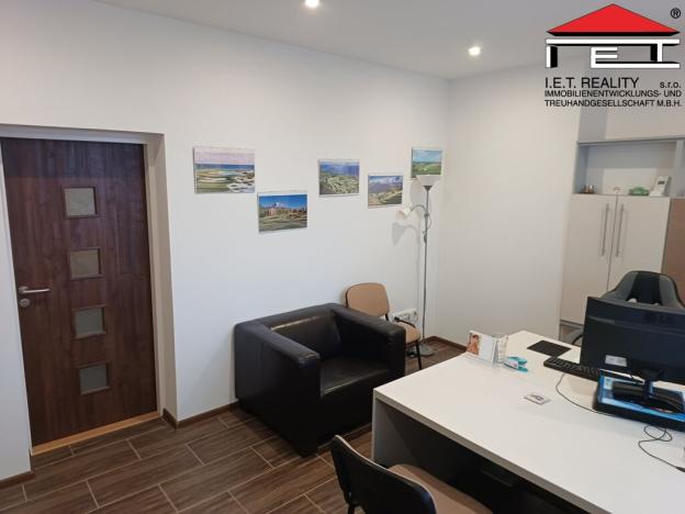 Pronájem kanceláře, Frýdek-Místek, tř. T. G. Masaryka, 15 m2