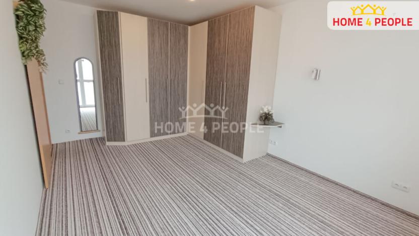 Pronájem bytu 2+1, Židlochovice, náměstí Míru, 51 m2