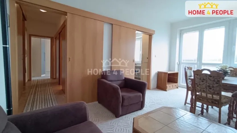 Pronájem bytu 2+1, Židlochovice, náměstí Míru, 51 m2