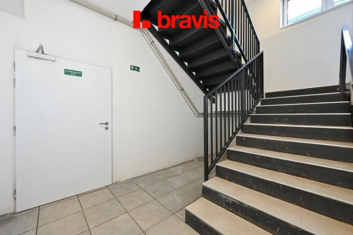 Prodej obchodního prostoru, Zastávka, 1. máje, 241 m2