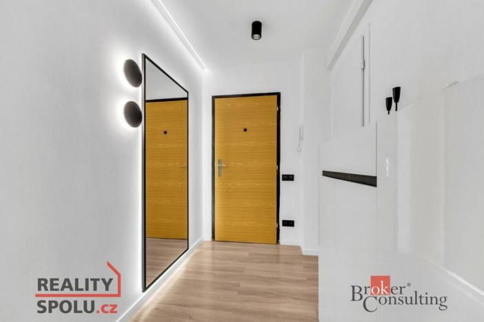 Prodej bytu 4+kk, Praha - Černý Most, Kpt. Stránského, 75 m2