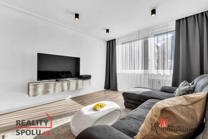 Prodej bytu 4+kk, Praha - Černý Most, Kpt. Stránského, 75 m2