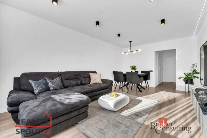 Prodej bytu 4+kk, Praha - Černý Most, Kpt. Stránského, 75 m2