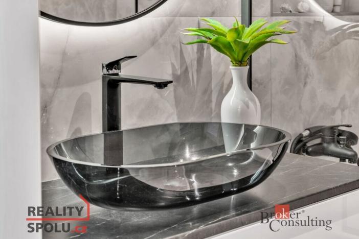 Prodej bytu 4+kk, Praha - Černý Most, Kpt. Stránského, 75 m2