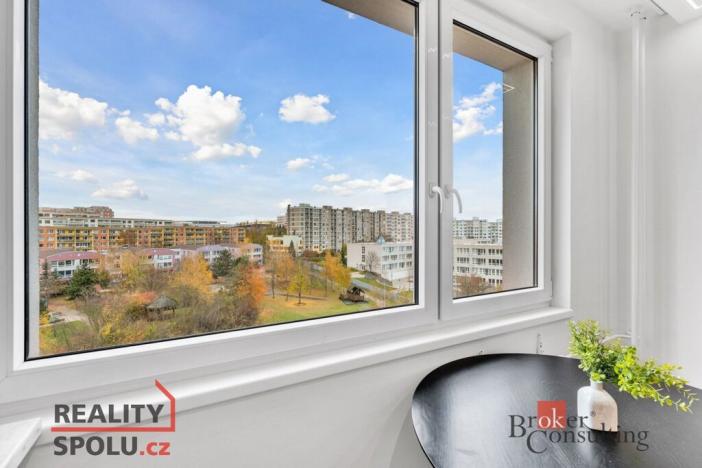 Prodej bytu 4+kk, Praha - Černý Most, Kpt. Stránského, 75 m2