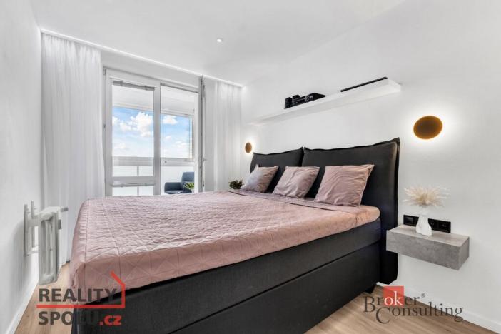 Prodej bytu 4+kk, Praha - Černý Most, Kpt. Stránského, 75 m2