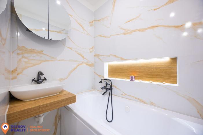 Prodej bytu 3+1, Šumperk, 8. května, 74 m2