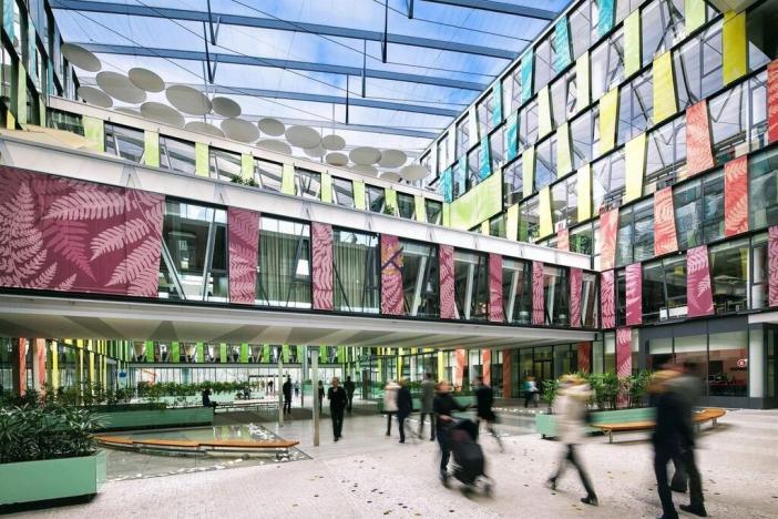 Pronájem kanceláře, Praha - Karlín, Karolinská, 406 m2