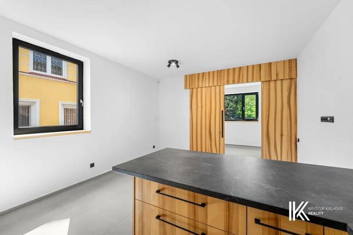 Prodej bytu 2+kk, Mladé Buky, 44 m2