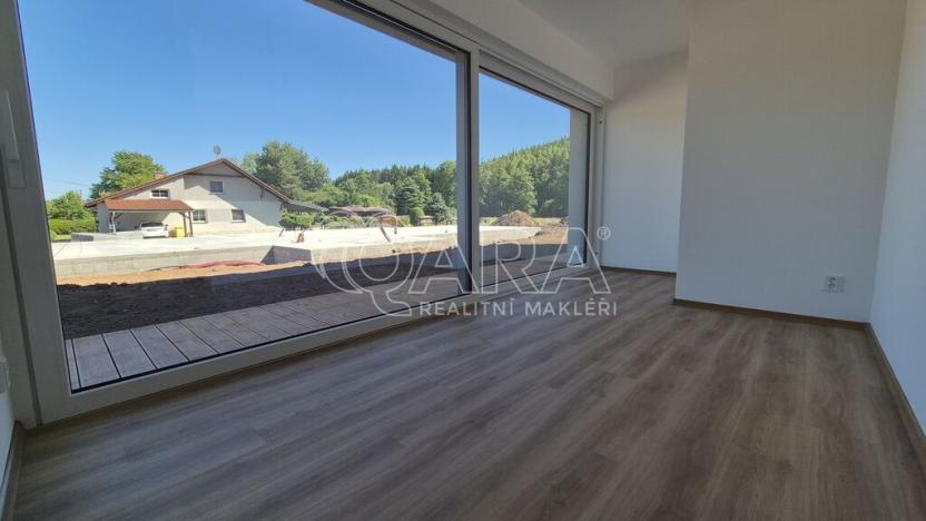 Prodej bytu 2+kk, Kunčice nad Labem, 79 m2